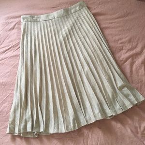 Pleated midi skirt